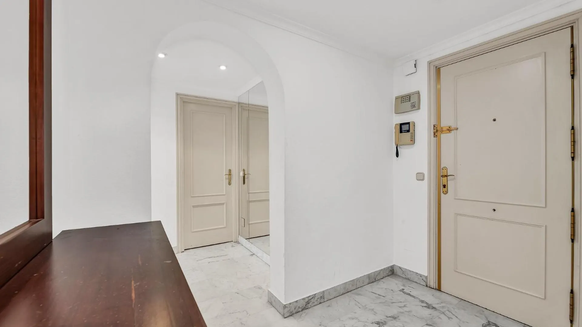 Letsmarbella - Grand 3Br Corner Apt - Marina Banus 0*, Μαρμπέλλα